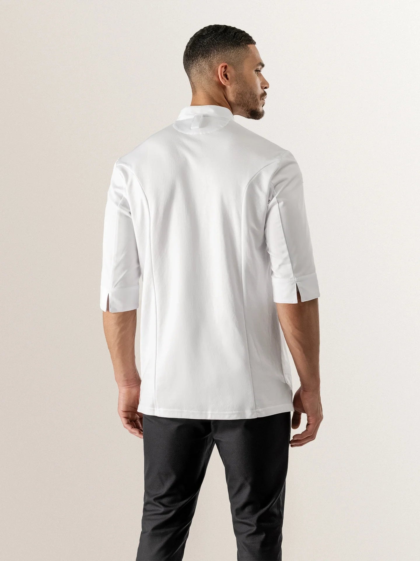 102003001_7-medium-back_e1a78e64-11a2-4847-9c20-299ca267a0cb.webp