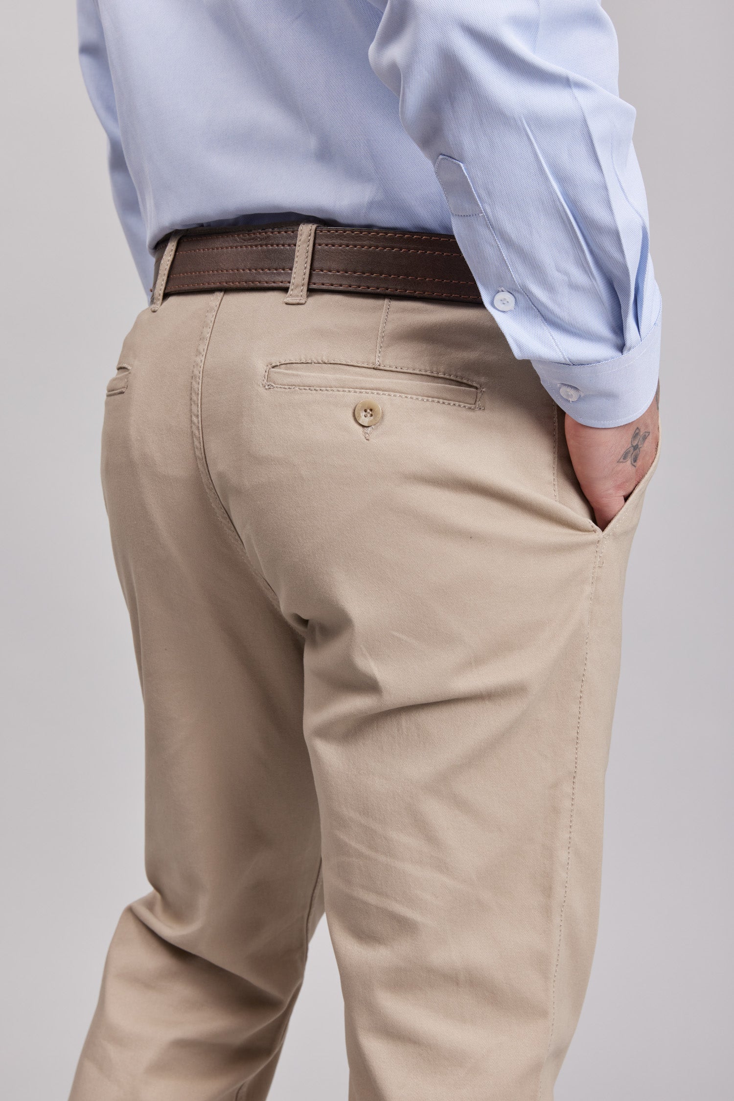 Pantalón Casual Slim Beige Hombre